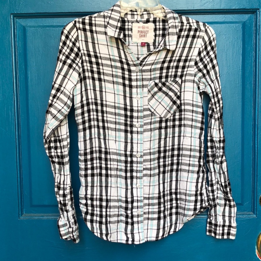 Girl’s Black & White Flannel Shirt